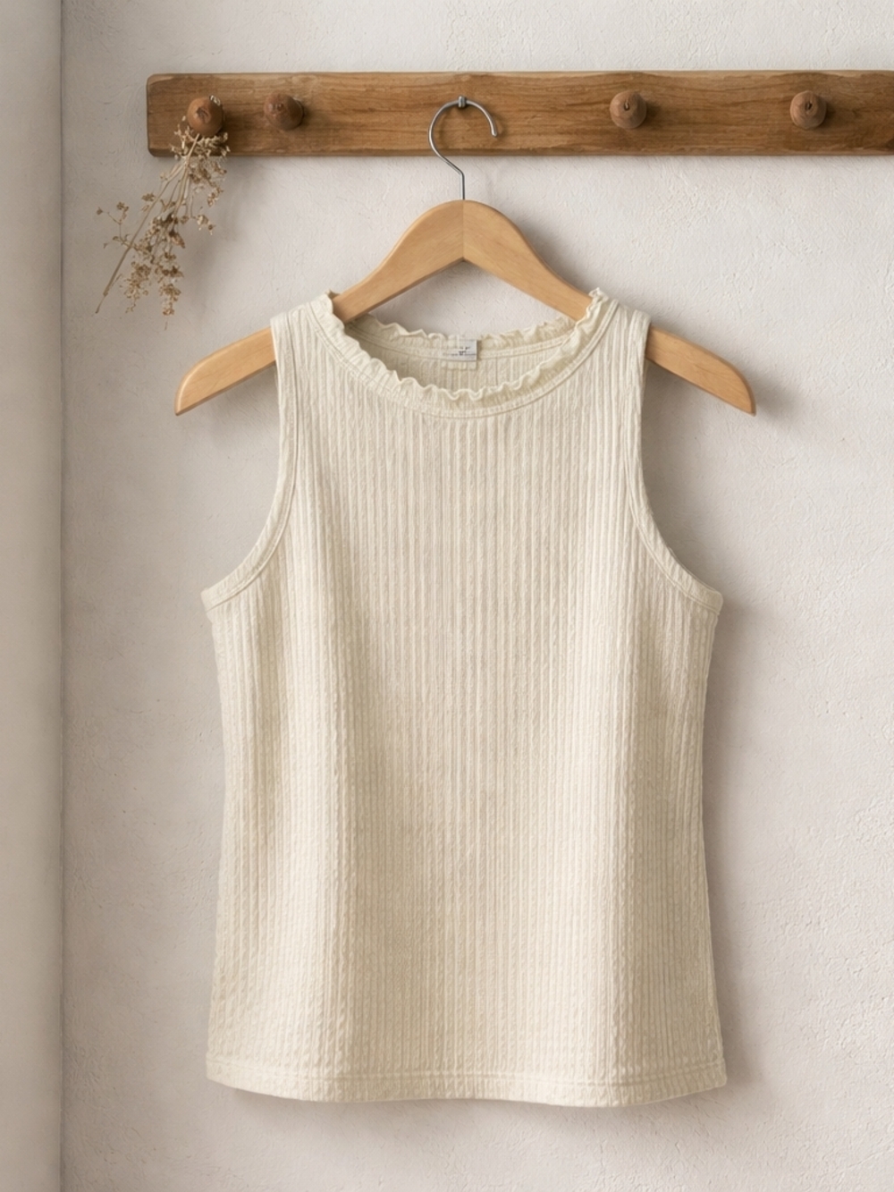 Project Social T Ivory ribbed tank Size Medium - Picture 3 of 3